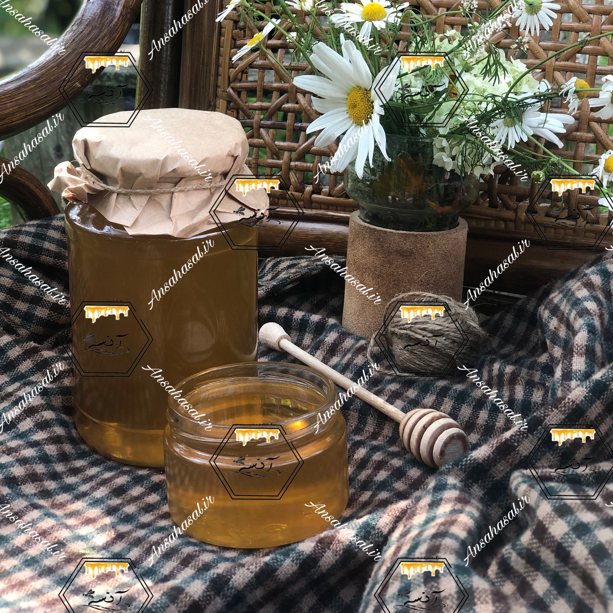 عسل بسته بندی در شیشه